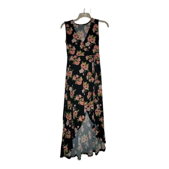 J for Justify Dresses & Skirts - Beautiful Women's Plunge Long Dress NWOT